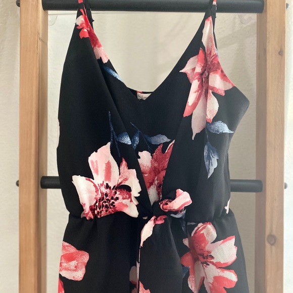 Pantsuit - Picture 3 of 3